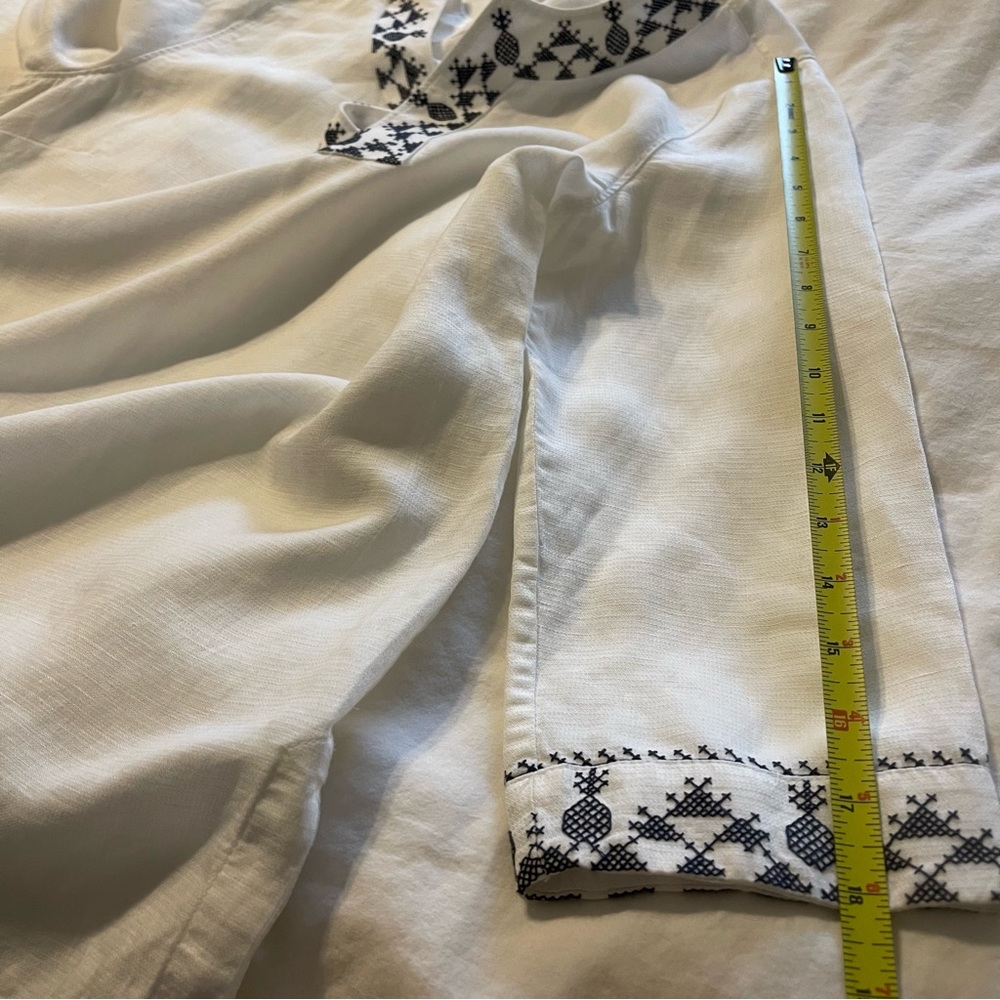Tommy Bahama linen blend embroidery‎ blouse - Picture 7 of 10